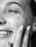 Emulsion Facial Scrub - Imagen 3